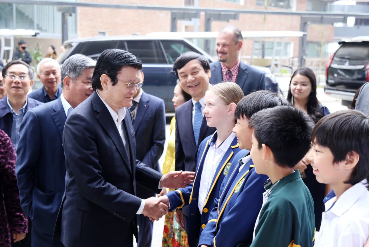 Lào Cai phấn đấu đứng trong TOP 10 tỉnh thành của cả nước Lào Cai phấn đấu đứng trong TOP 10 tỉnh thành của cả nước