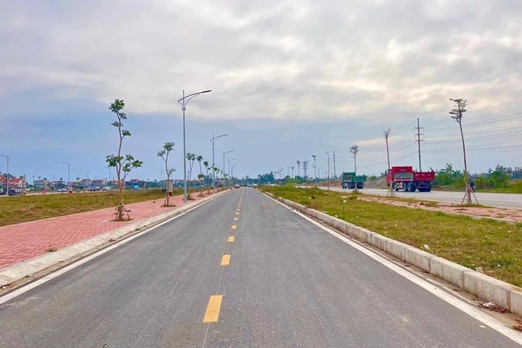 Hưng Yên đấu giá 400 lô đất, khởi điểm thấp nhất 8 triệu đồng/m2 Hưng Yên đấu giá 400 lô đất, khởi điểm thấp nhất 8 triệu đồng/m2