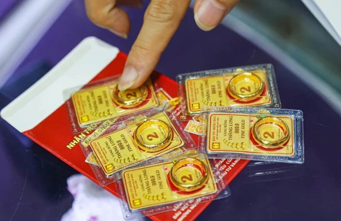 Vàng nhẫn đắt hơn vàng miếng SJC, nỗi lo giá lên tới 100 triệu/lượng