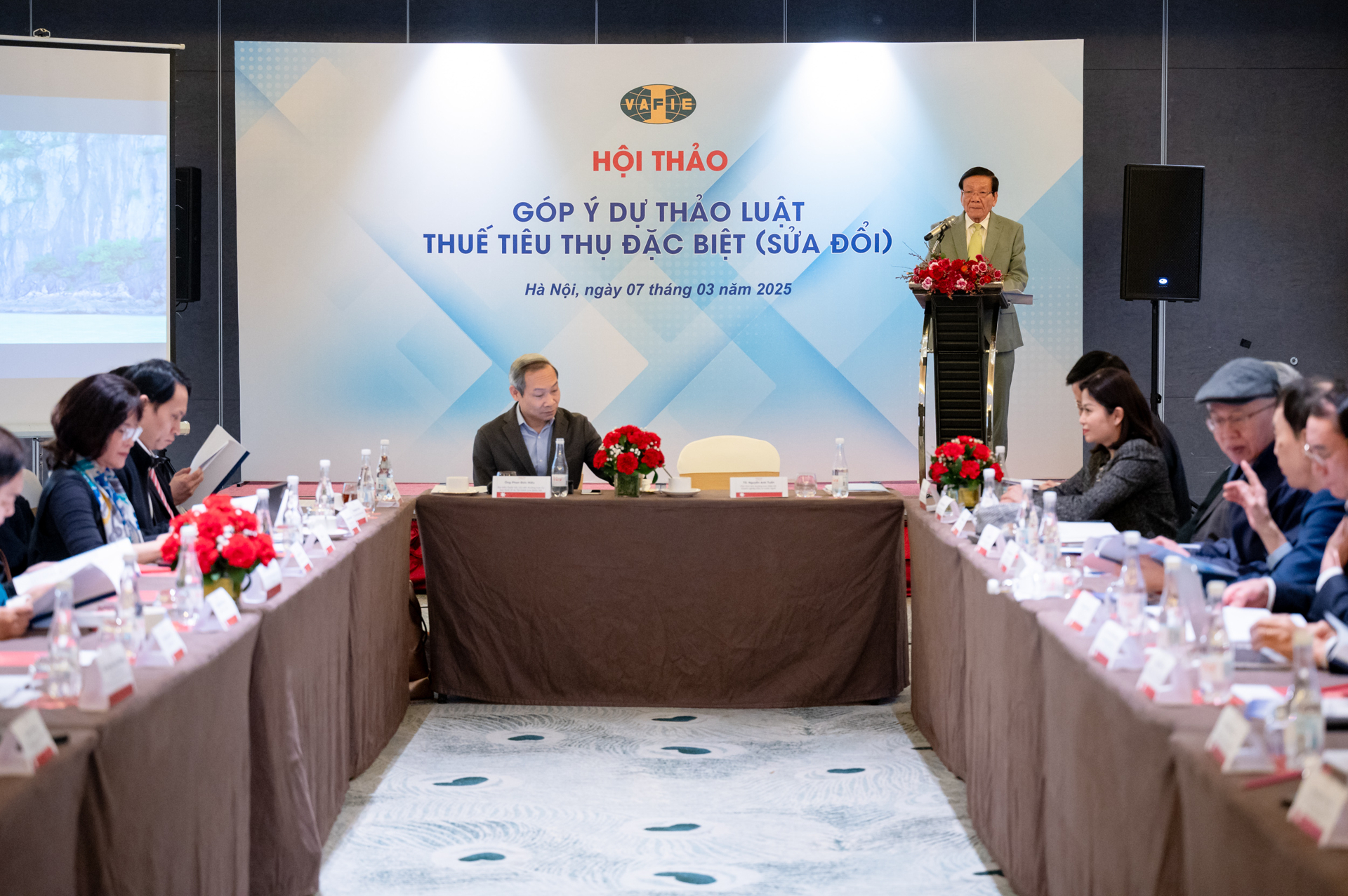 GS.TSKH Nguyễn Mại: Lấy gì để tăng trưởng nếu không cứu doanh nghiệp?