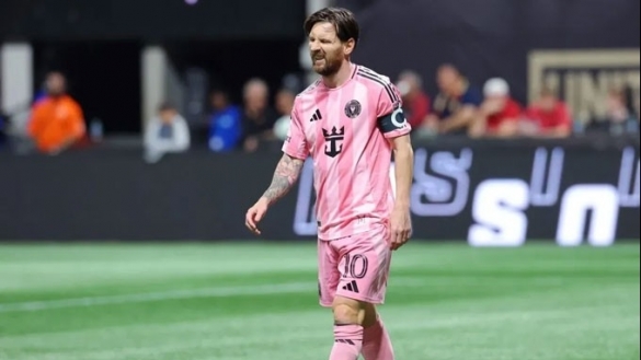 Messi lỡ hẹn cùng Đội tuyển Argentina vì chấn thương