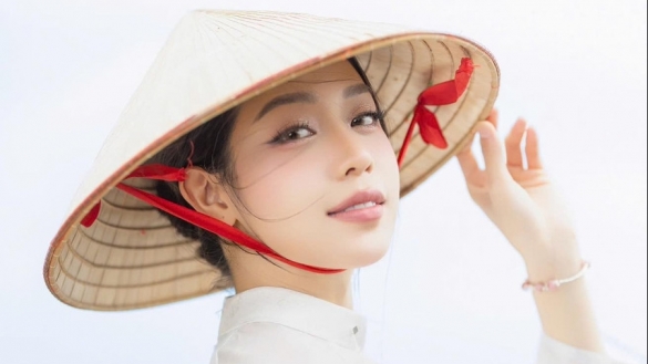 Hoa hậu Thanh Thủy được vinh danh Gương mặt trẻ Việt Nam triển vọng năm 2024