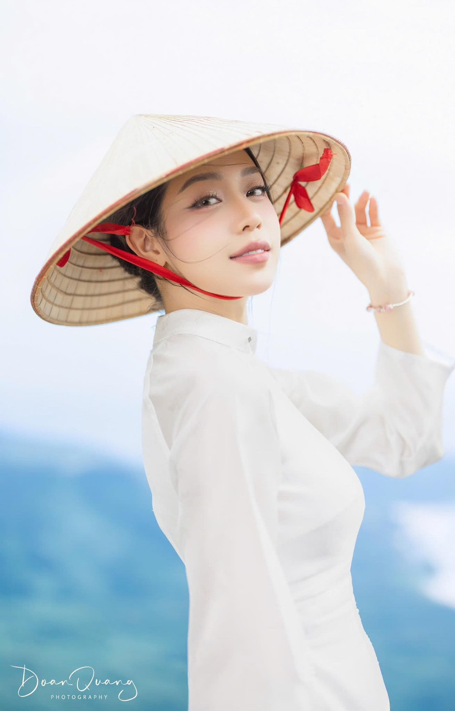 Hoa hậu Thanh Thủy được vinh danh Gương mặt trẻ Việt Nam triển vọng năm 2024 Hoa hậu Thanh Thủy được vinh danh Gương mặt trẻ Việt Nam triển vọng năm 2024