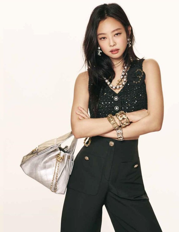 Jennie (BLACKPINK) lập kỷ lục chưa từng có ở Billboard