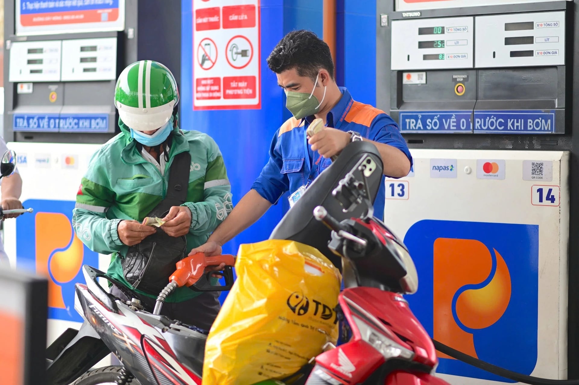 "Việt Nam chưa cần sử dụng nguồn dự trữ xăng dầu quốc gia"