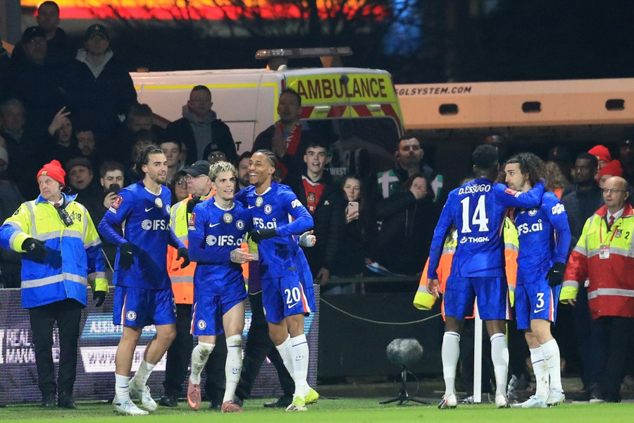 Nghi vấn "sắp đặt kết quả bốc thăm" vòng tứ kết FA Cup