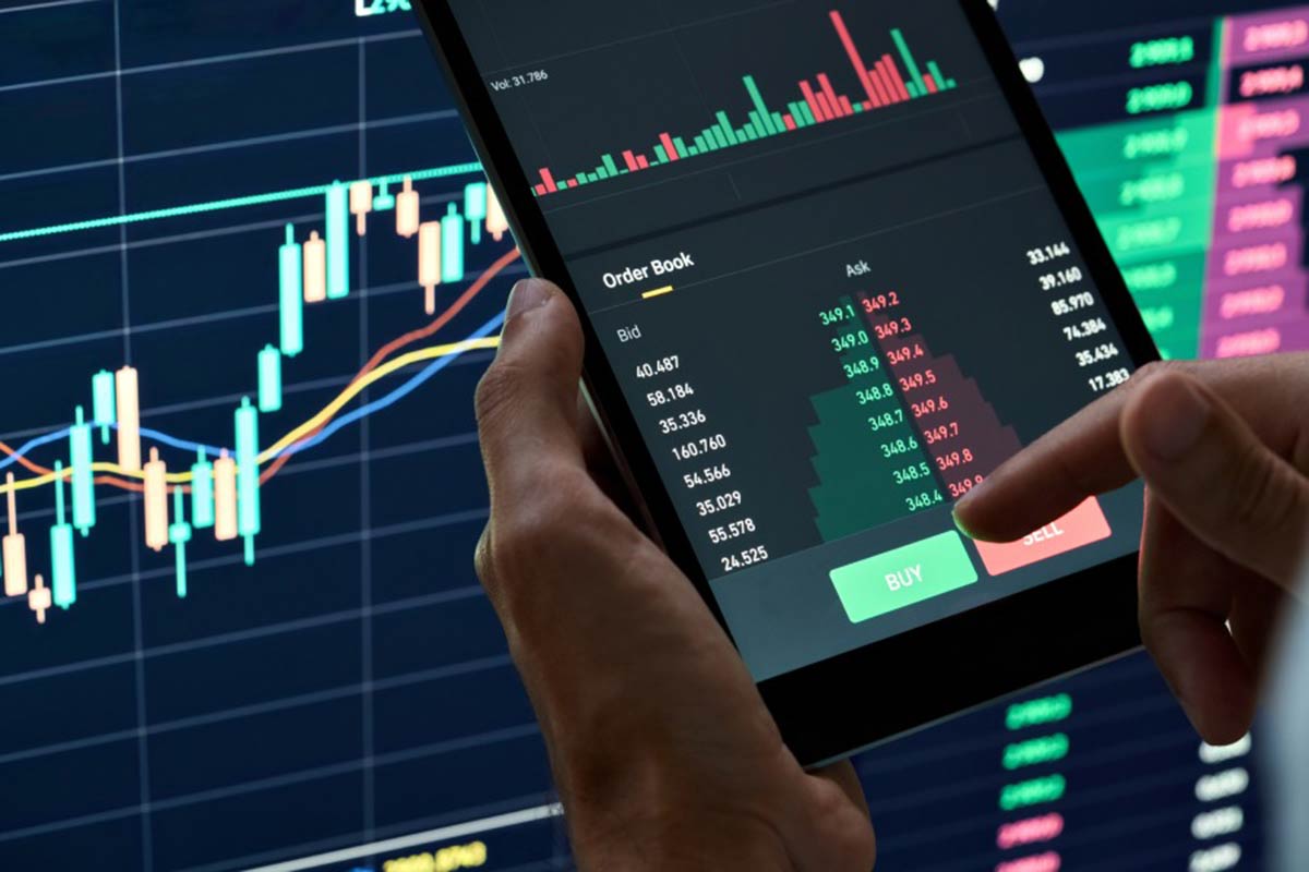 Lãi suất cho vay margin chứng khoán đồng loạt lên 14%/năm, vì sao?