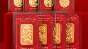 Giá vàng hôm nay 17/3: Vàng miếng mất mốc 180 triệu/lượng