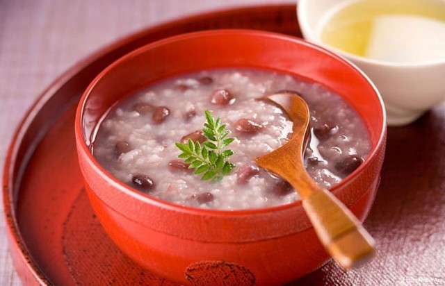 Ẩm thực dưỡng sinh mùa xuân: Nguồn năng lượng cho cơ thể từ những thực phẩm thanh lành Ẩm thực dưỡng sinh mùa xuân: Nguồn năng lượng cho cơ thể từ những thực phẩm thanh lành