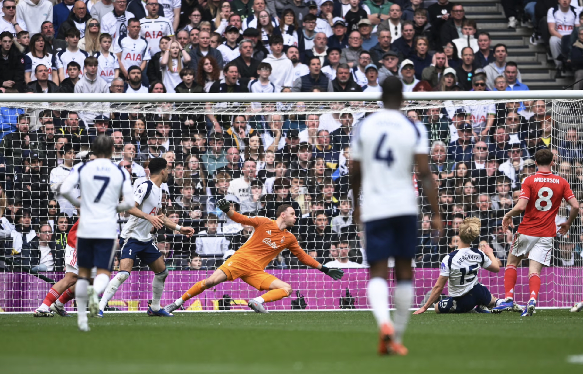 5 điểm nhấn đáng chú ý ở vòng 31 Ngoại hạng Anh