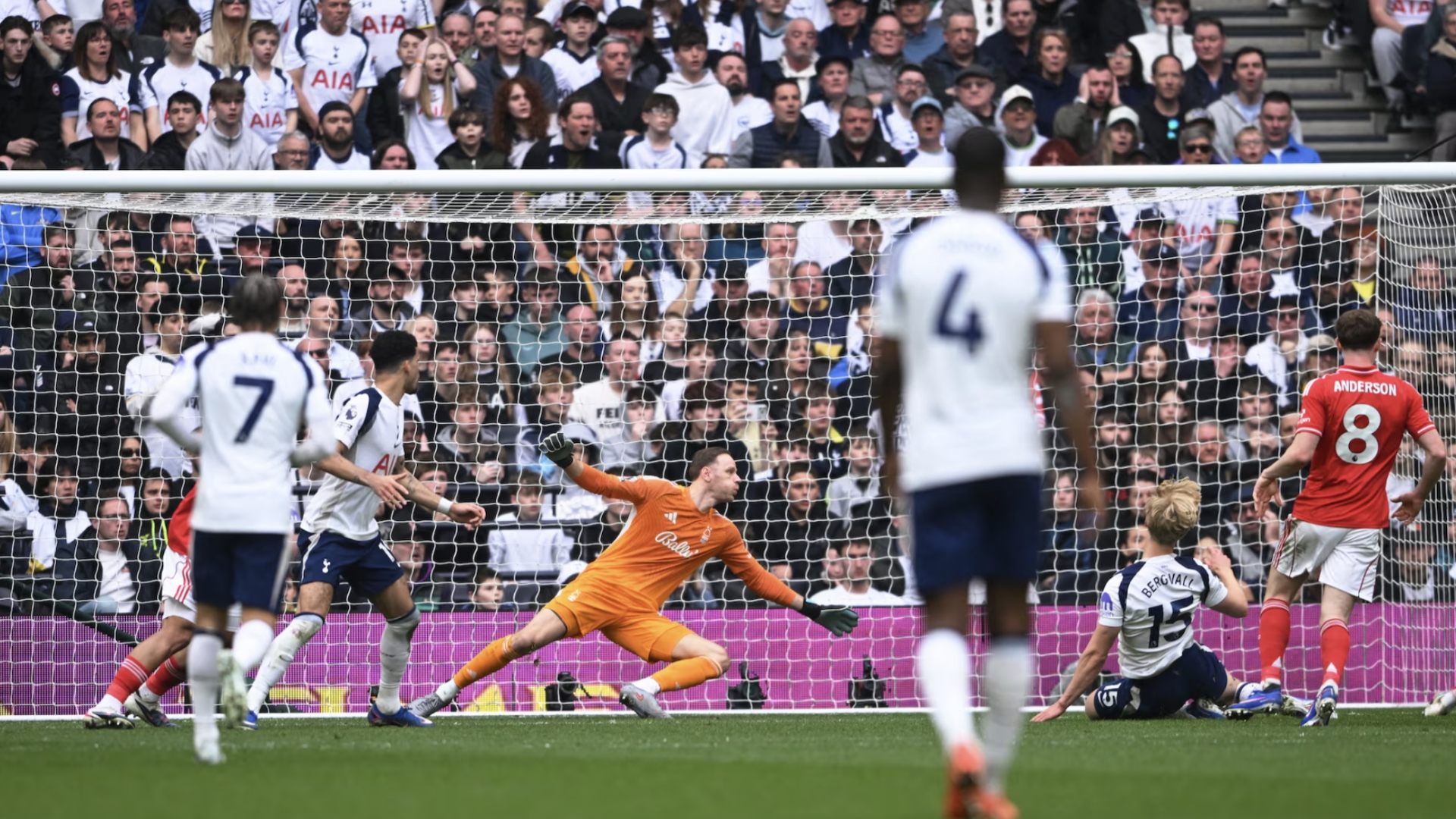 5 điểm nhấn đáng chú ý ở vòng 31 Ngoại hạng Anh