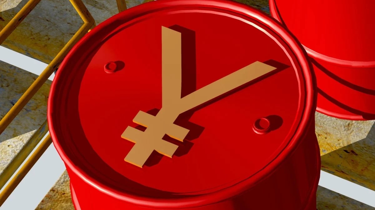 Nhân dân tệ đứng trước ‘thời cơ lịch sử’ nhờ cuộc chiến Iran