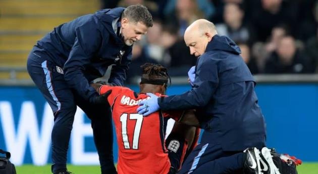 Arsenal khủng hoảng nhân sự: 10 trụ cột chấn thương trước thềm giai đoạn quyết định