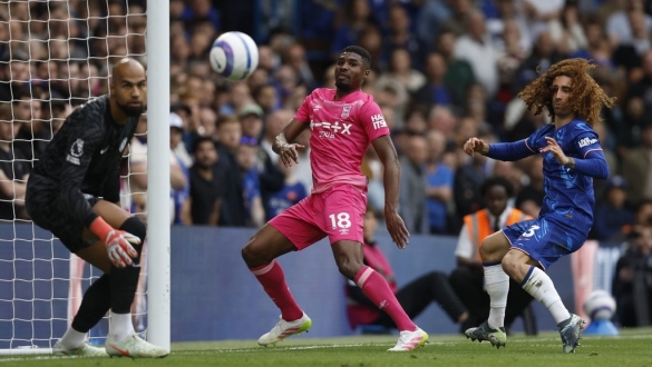 Sancho tỏa sáng nhưng Chelsea vẫn hòa thất vọng trước tân binh Ipswich