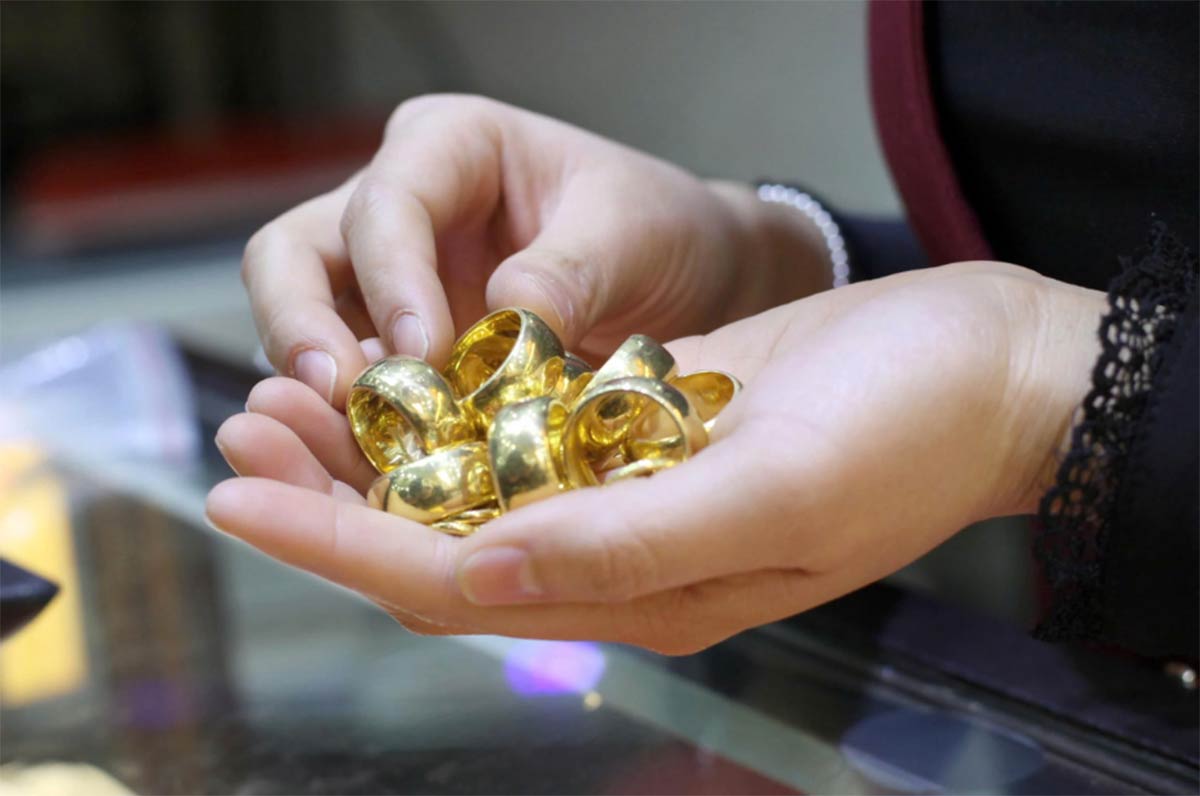 Sau 1 ngày tăng giá điên cuồng, vàng lập đỉnh mới hay lao dốc? Sau 1 ngày tăng giá điên cuồng, vàng lập đỉnh mới hay lao dốc?