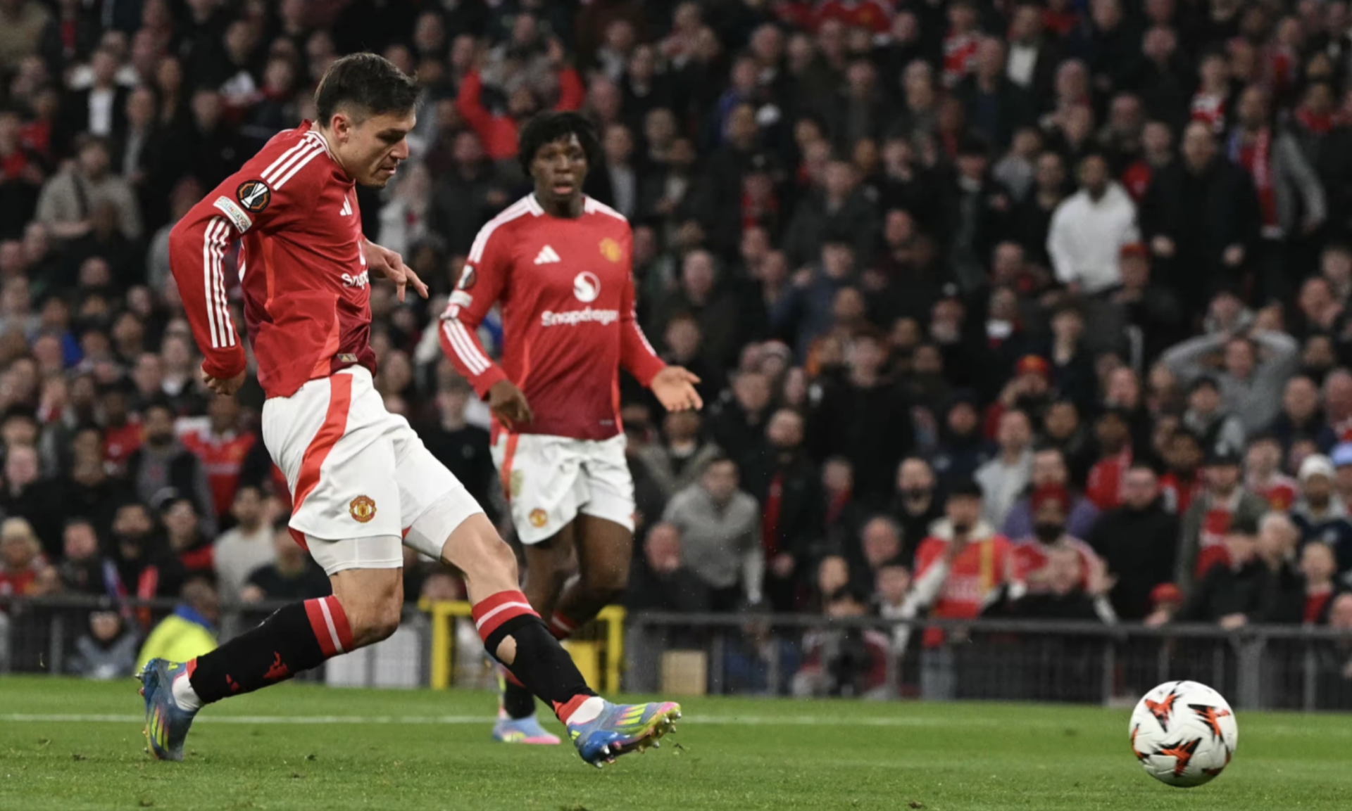 Man Utd tạo địa chấn phút 120, vào bán kết Europa League Man Utd tạo địa chấn phút 120, vào bán kết Europa League