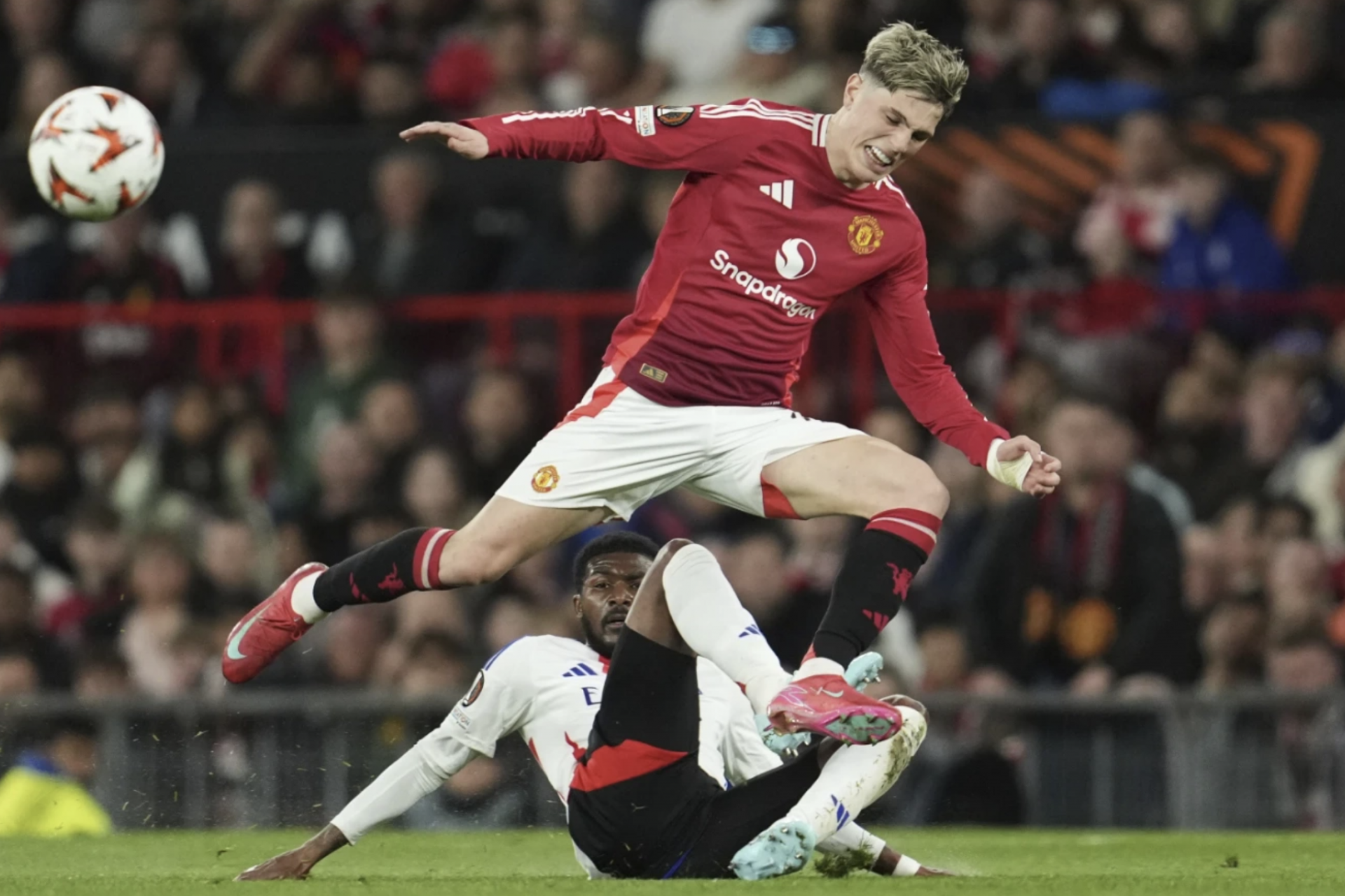 Man Utd tạo địa chấn phút 120, vào bán kết Europa League Man Utd tạo địa chấn phút 120, vào bán kết Europa League