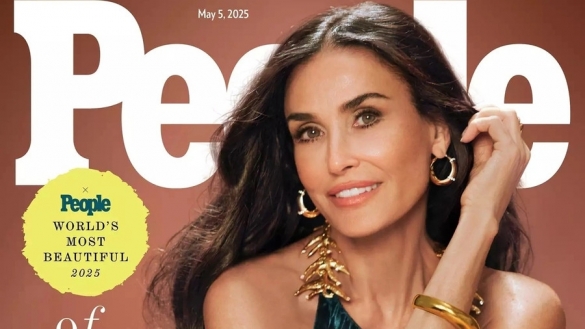 Bí quyết giúp mỹ nhân 62 tuổi trở thành 