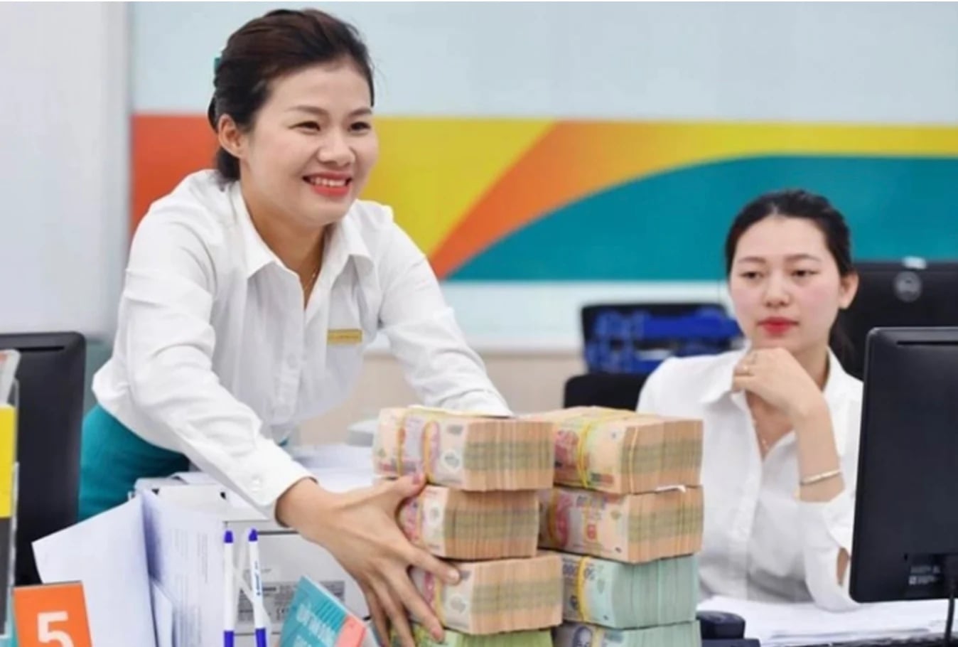 Lợi nhuận ngân hàng quý I/2026: Khởi đầu thuận lợi nhưng lộ dần khó khăn