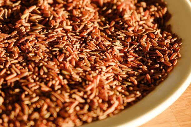 Gạo lứt có thực sự tốt hơn gạo trắng để giảm cân?