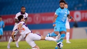 V.League 26/4: Xuân Son bị bắt bài và tổn thất nhân sự của Hà Nội FC