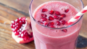 4 cách dùng quả lựu làm đẹp da