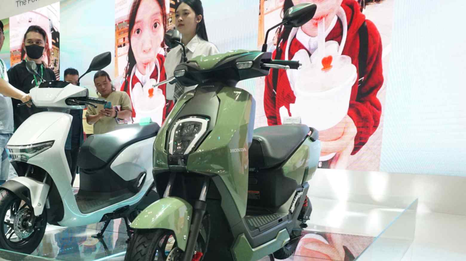 Người Việt chuyển hướng dùng xe điện, Honda chịu sức ép lớn