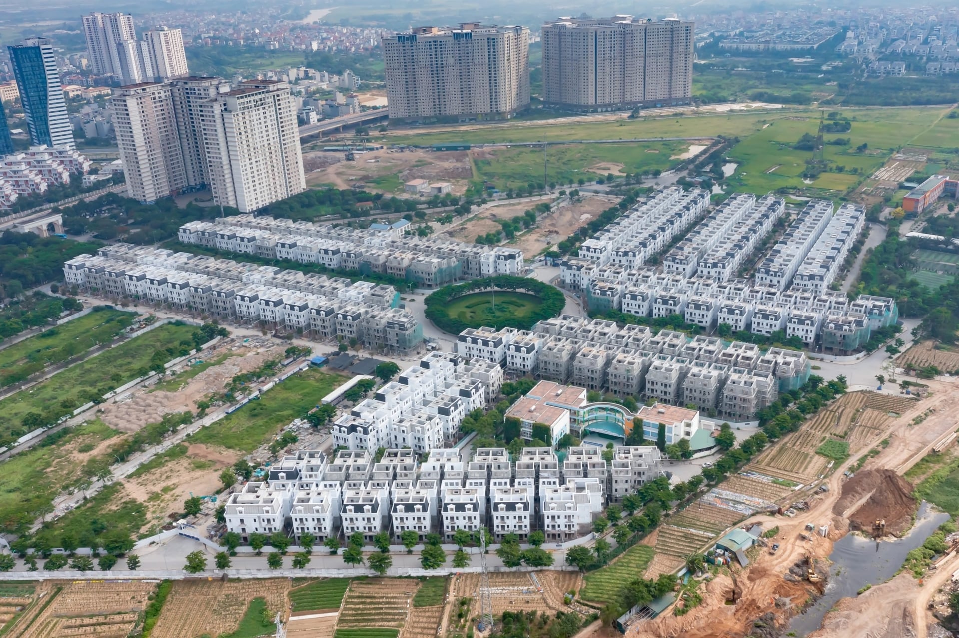 Thanh khoản nhà thấp tầng suy giảm: Thị trường bước vào giai đoạn sàng lọc mạnh