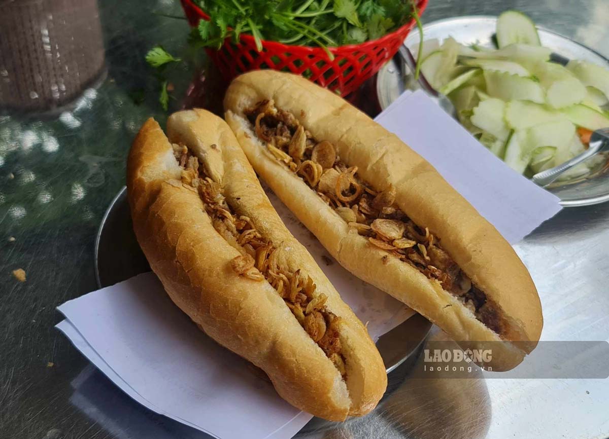 Bánh mì pate Nam Định có gì mà đông khách suốt 30 năm, ngày bán 1.000 cái?