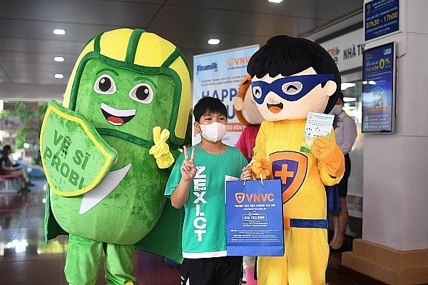 Vinamilk bắt tay cùng nhiều đối tác y tế lớn đẩy mạnh chăm sóc dinh dưỡng, sức khỏe cộng đồng