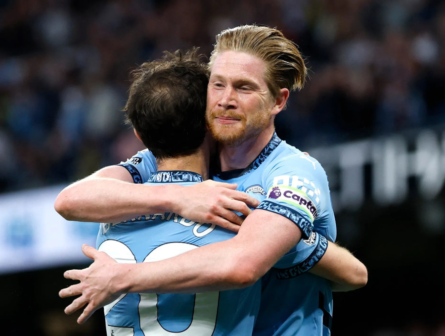 Man City thờ ơ vị trí Á quân Ngoại hạng Anh Man City thờ ơ vị trí Á quân Ngoại hạng Anh