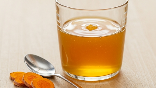 Dùng nghệ và mật ong cùng nhau có tăng lợi ích không?