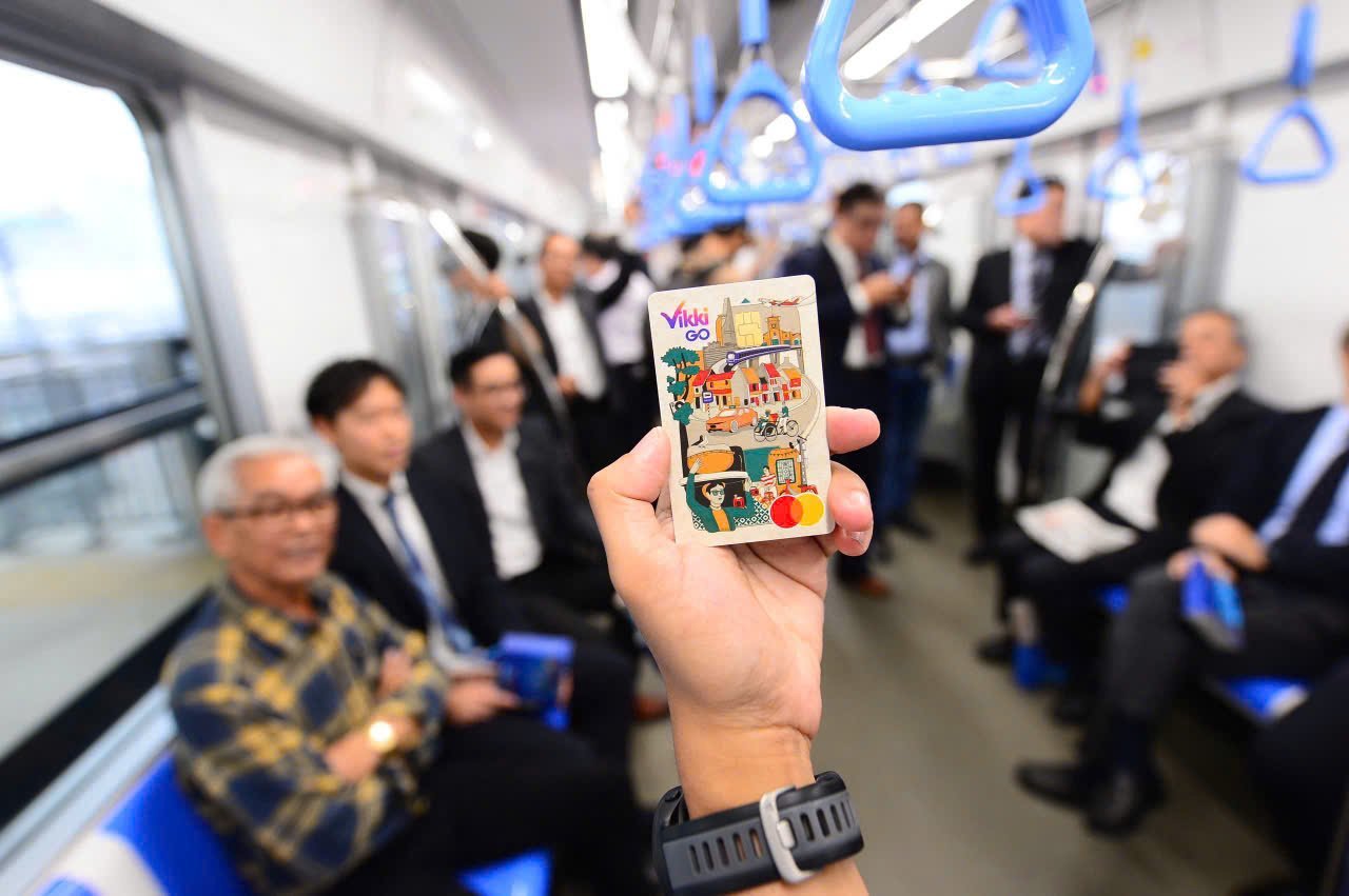 Ngân hàng số trỗi dậy: Thành công không đến từ đột phá ngắn hạn Ngân hàng số trỗi dậy: Thành công không đến từ đột phá ngắn hạn