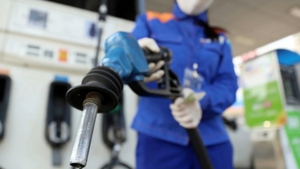 Bộ trưởng Bộ Tài chính: "Không thể không đánh thuế TTĐB với xăng"