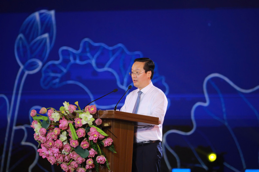 Khai mạc Lễ hội Làng Sen toàn quốc năm 2025 Khai mạc Lễ hội Làng Sen toàn quốc năm 2025