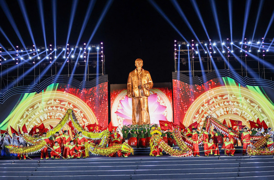 Khai mạc Lễ hội Làng Sen toàn quốc năm 2025 Khai mạc Lễ hội Làng Sen toàn quốc năm 2025