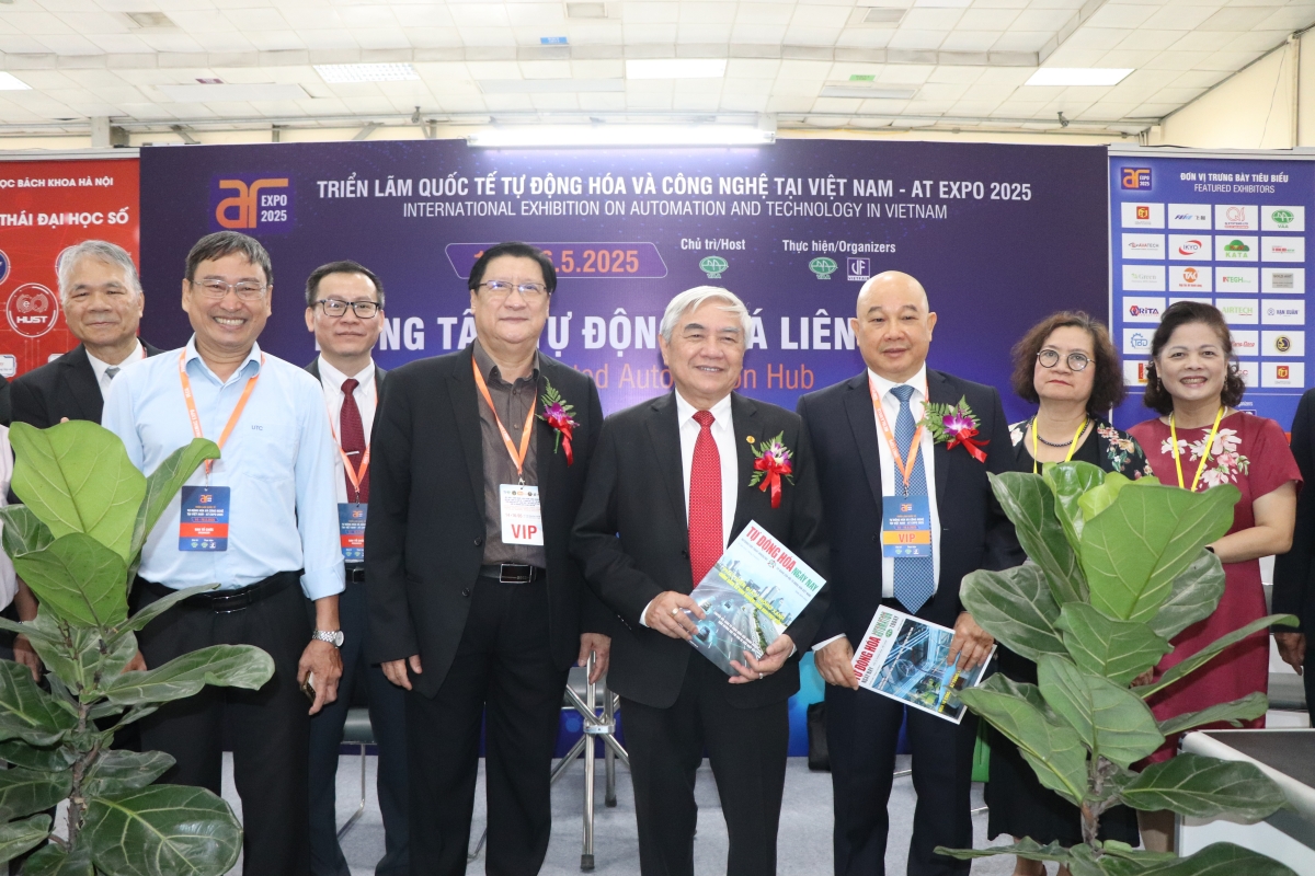 Tự động hoá trong tầm mắt: Những hình ảnh nổi bật tại Triển Lãm AT Expo 2025 Tự động hoá trong tầm mắt: Những hình ảnh nổi bật tại Triển Lãm AT Expo 2025