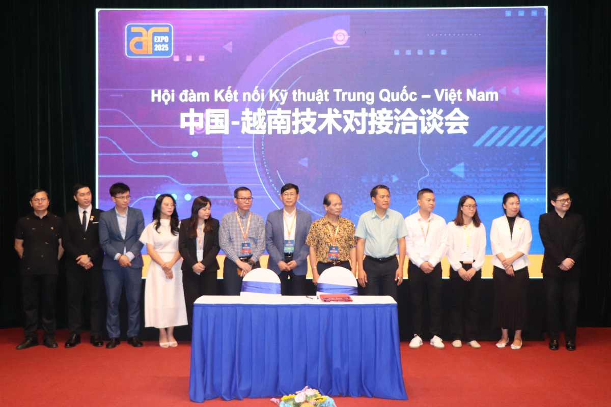 Tự động hoá trong tầm mắt: Những hình ảnh nổi bật tại Triển Lãm AT Expo 2025 Tự động hoá trong tầm mắt: Những hình ảnh nổi bật tại Triển Lãm AT Expo 2025