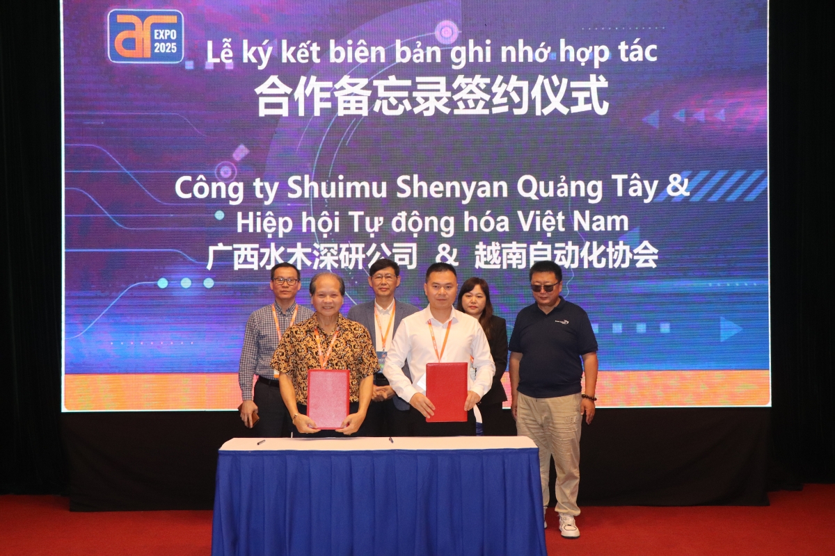 VAA ký kết hợp tác với các tổ chức, hiệp hội Việt Nam - Trung Quốc thúc đẩy phát triển công nghệ, AI và năng lượng mới VAA ký kết hợp tác với các tổ chức, hiệp hội Việt Nam - Trung Quốc thúc đẩy phát triển công nghệ, AI và năng lượng mới