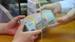 Tiền gửi của người dân vào ngân hàng tăng mạnh