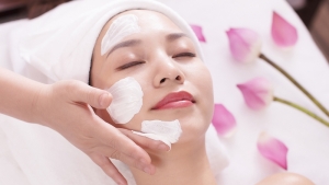 Top 5 hoạt chất vàng trong mỹ phẩm chống lão hóa