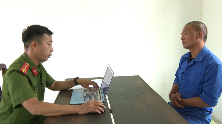 Bảo vật quốc gia tại Huế bị người đàn ông phá hoại là chiếc Ngai vàng độc bản