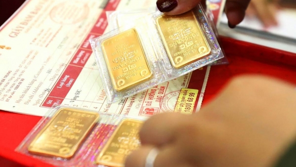 Giá vàng SJC bất động sau cú rơi mạnh