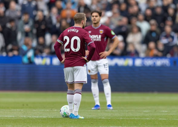 Arsenal dự kiến lên ngôi vương Ngoại hạng Anh 2025/26 theo siêu máy tính Opta