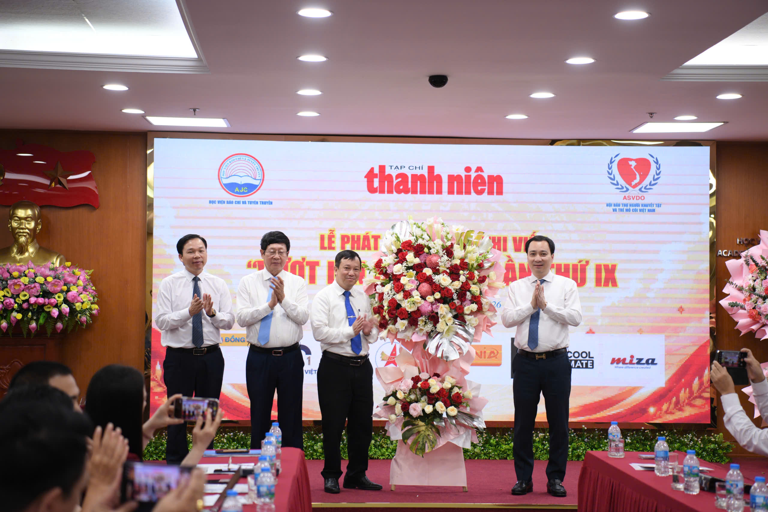 Phát động Cuộc thi viết “Vượt lên số phận” lần thứ IX Phát động Cuộc thi viết “Vượt lên số phận” lần thứ IX