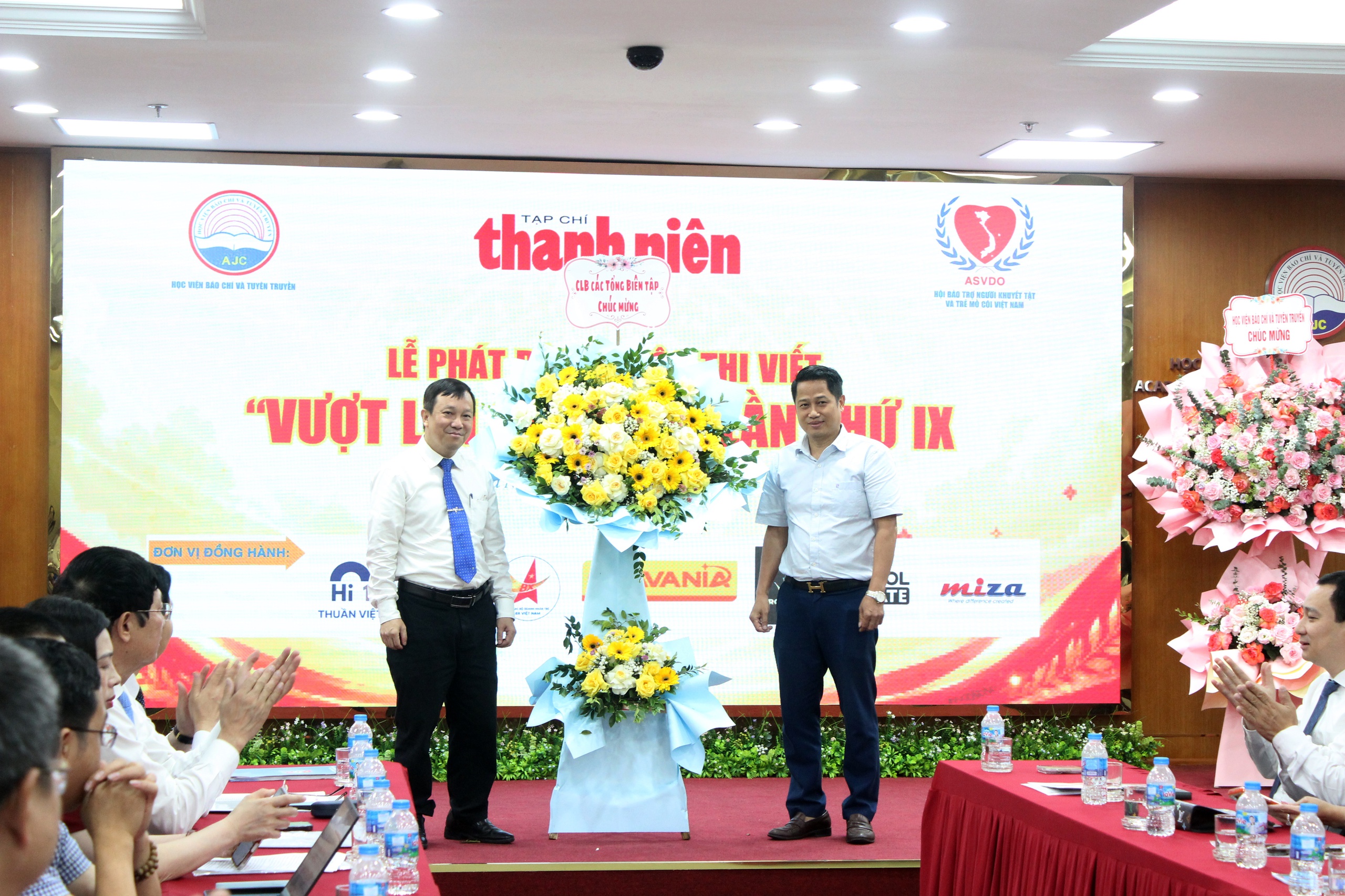 Phát động Cuộc thi viết “Vượt lên số phận” lần thứ IX Phát động Cuộc thi viết “Vượt lên số phận” lần thứ IX