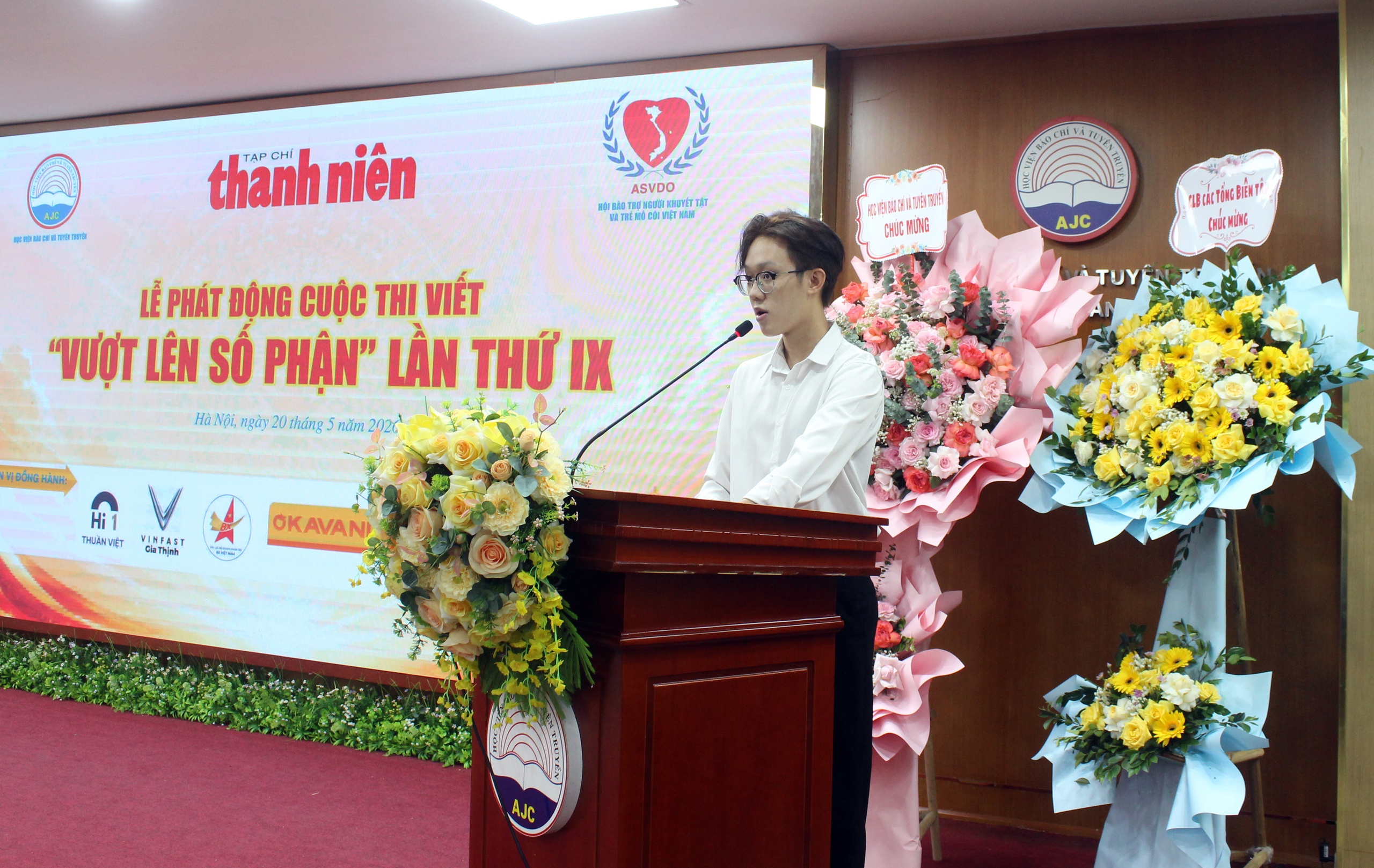 Phát động Cuộc thi viết “Vượt lên số phận” lần thứ IX Phát động Cuộc thi viết “Vượt lên số phận” lần thứ IX