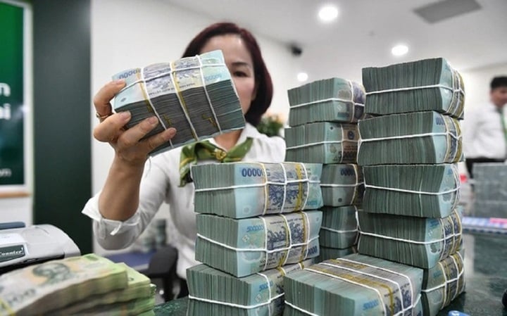NHNN tiếp tục yêu cầu các ngân hàng giảm lãi suất