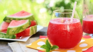 3 loại nước uống giải nhiệt, bù nước cực tốt nên dùng khi nắng nóng
