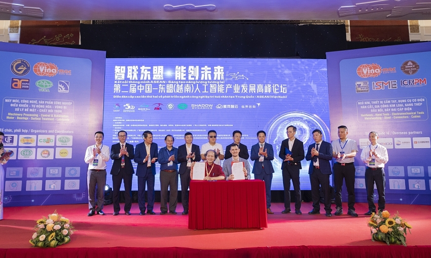 Hội Tự động hóa Việt Nam ký hợp tác với doanh nghiệp Trung Quốc, Nga về AI Hội Tự động hóa Việt Nam ký hợp tác với doanh nghiệp Trung Quốc, Nga về AI